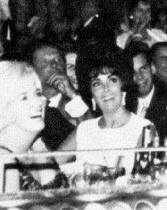mm1partysinatrashowsandshotellasvegas7juni1961withtaylor01 mm1partysinatrashowsandshotellasvegas7juni1961withtaylor01
