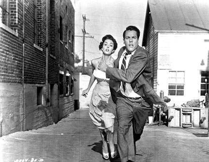 km invasion-of-the-body-snatchers-56