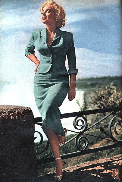 31733_414245951896_291031371896_4108297_7759273_n