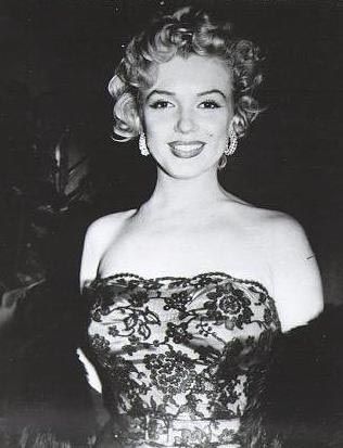 tumblr_ldlzicLbmX1qetxyto1_400